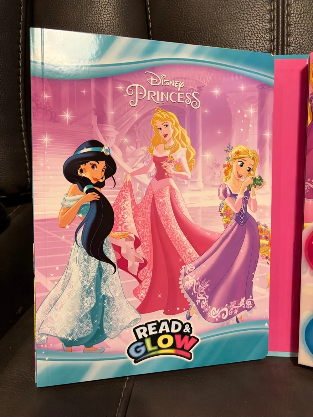 Disney Princess Read & Glow Light-Up Drawing Pad and Storybook